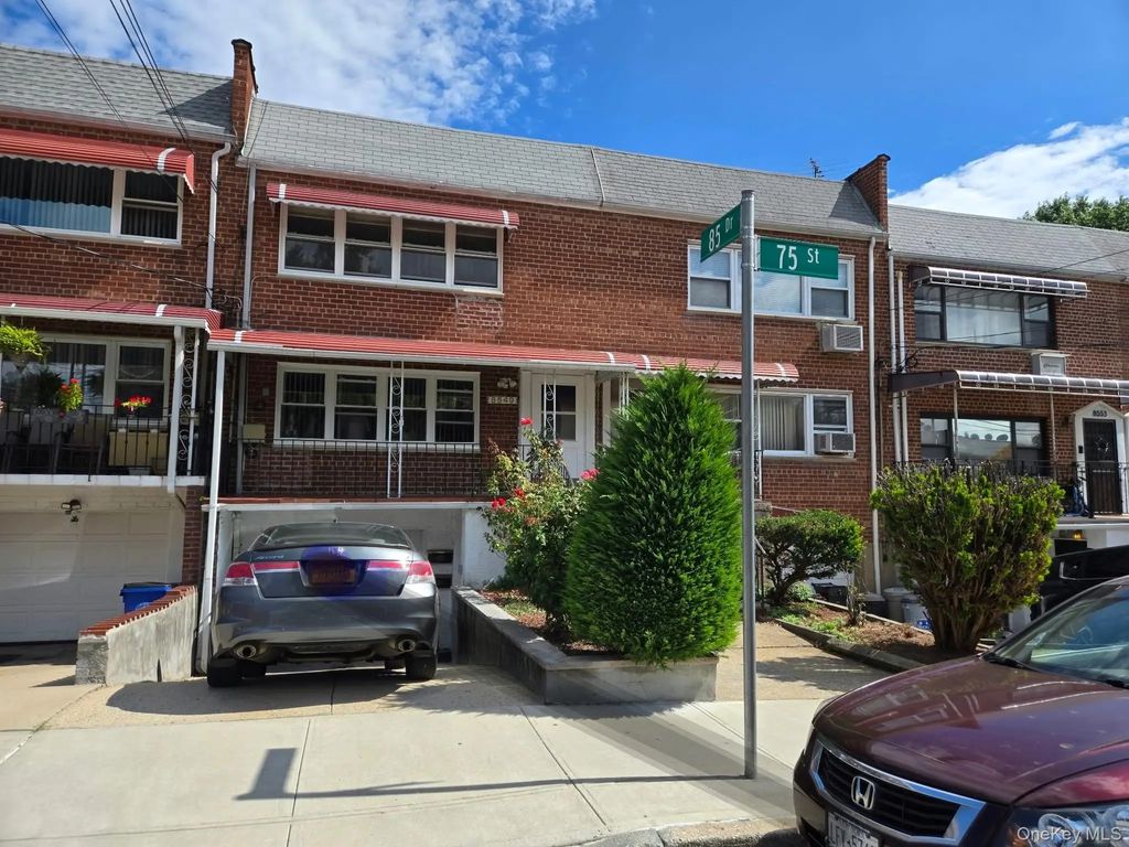 8549 75th Street # 2nd Floor, Woodhaven