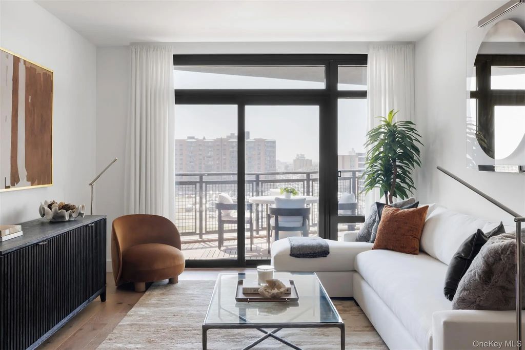 140 Boardwalk # 1011b, Long Beach