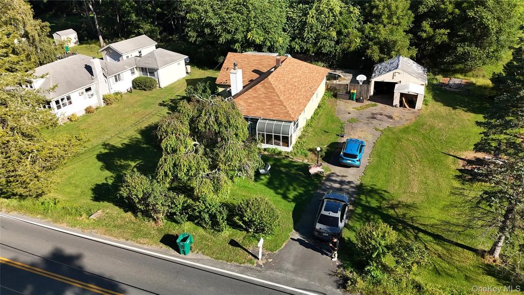 146 W Saugerties Road, Saugerties