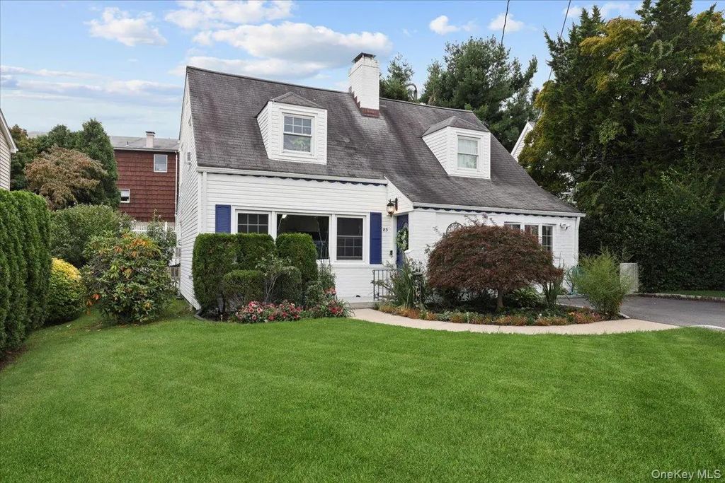 83 Joyce Road, Eastchester