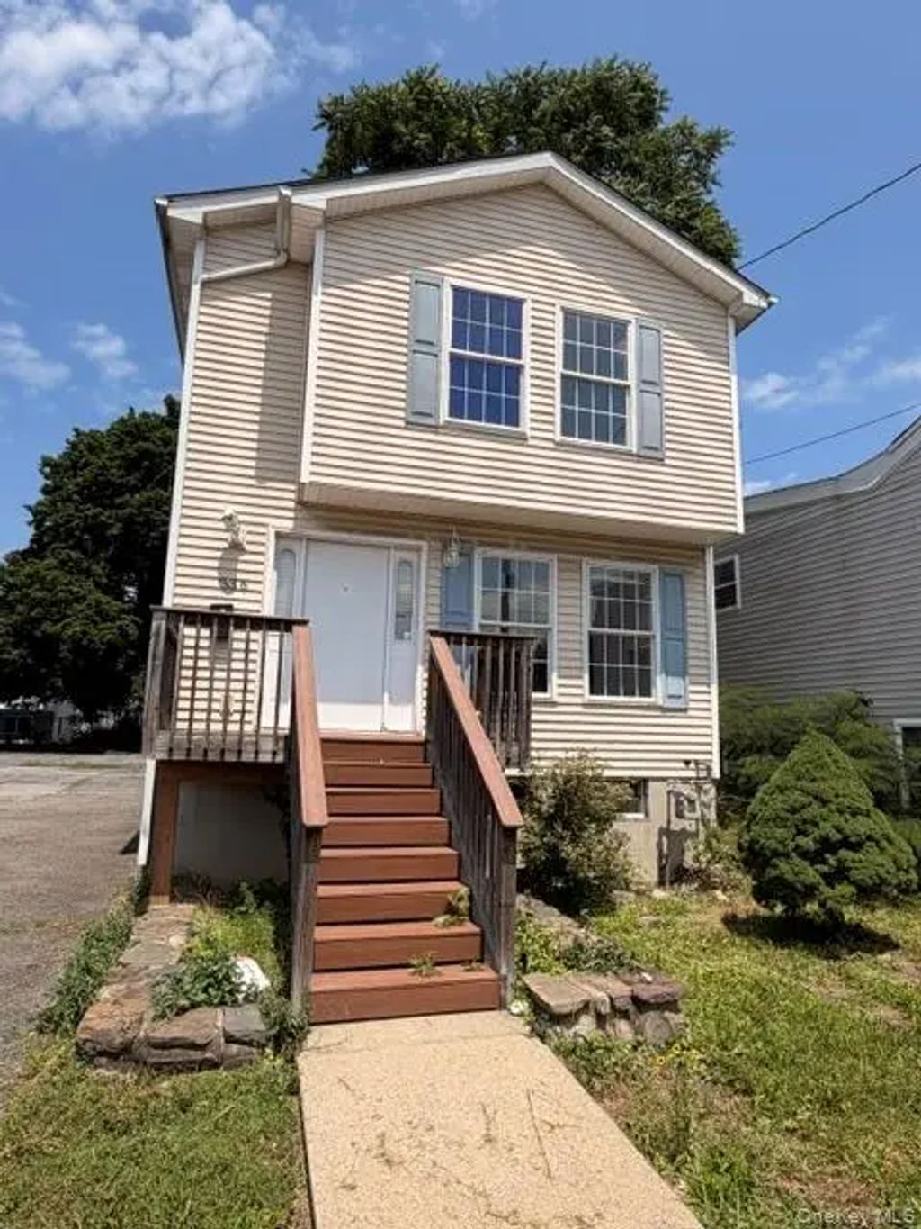 366 Washington Street, Newburgh