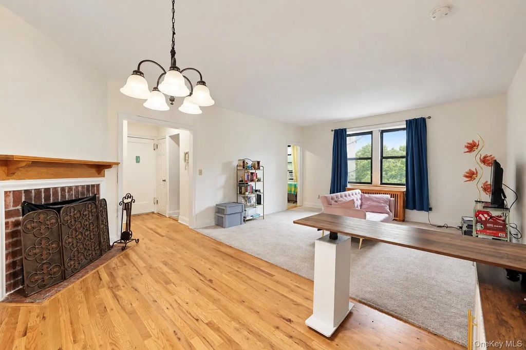 68 E Hartsdale Avenue # 4k, Hartsdale