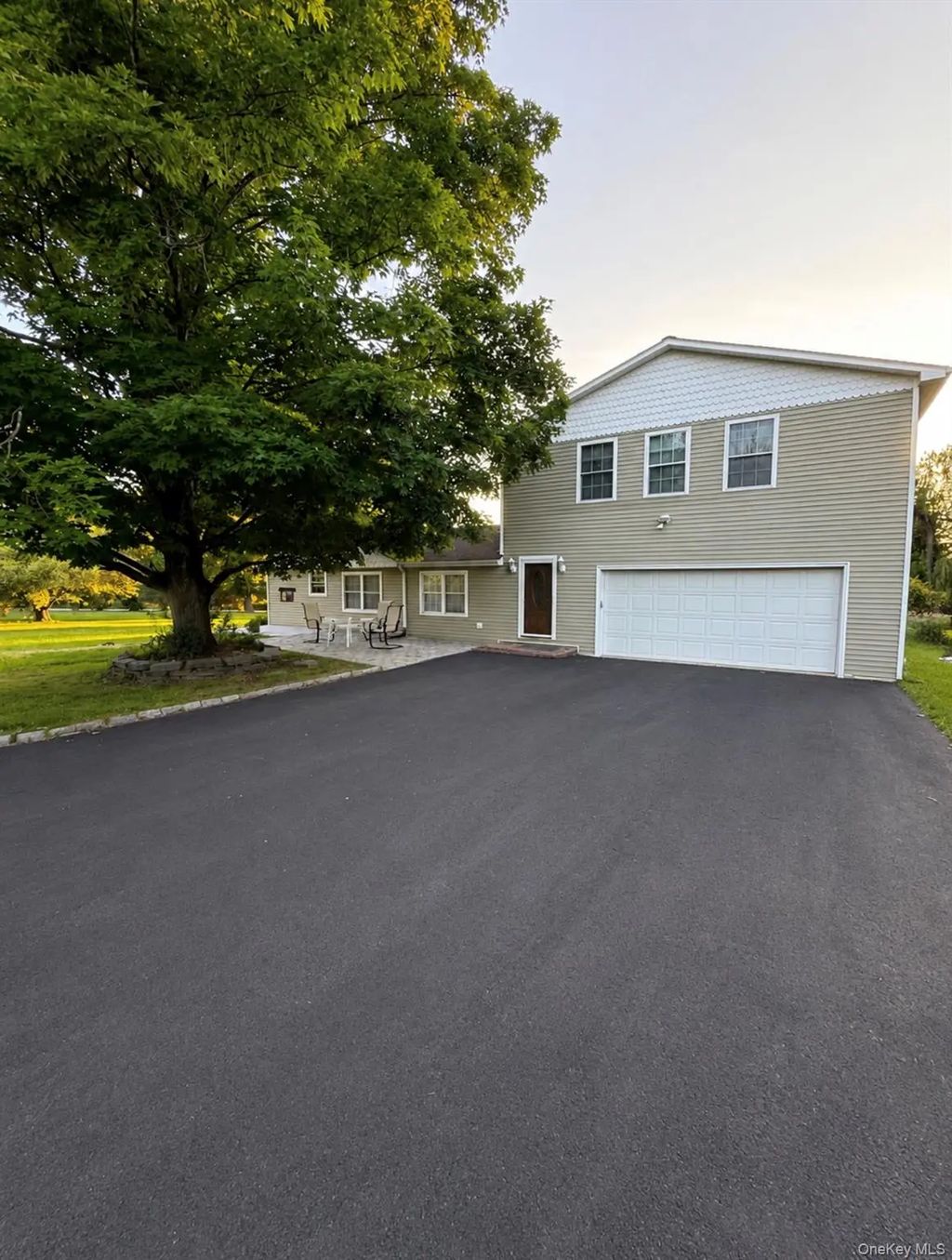 8 Acorn Drive, Montgomery