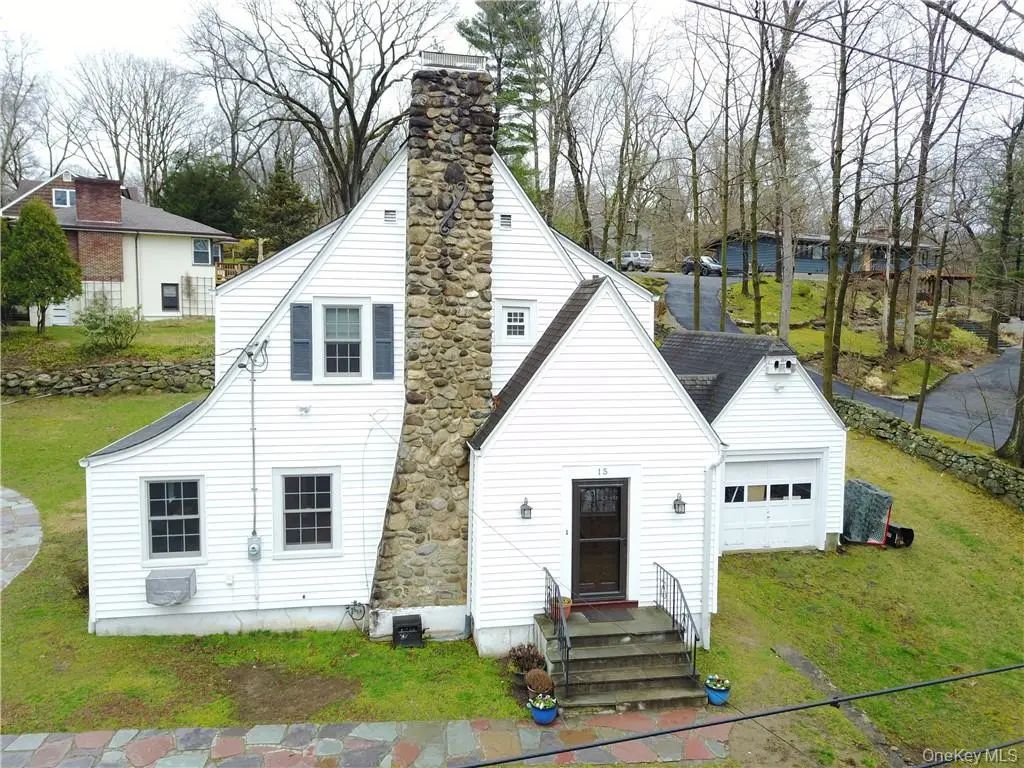 15 Beacon Hill Road, Ardsley