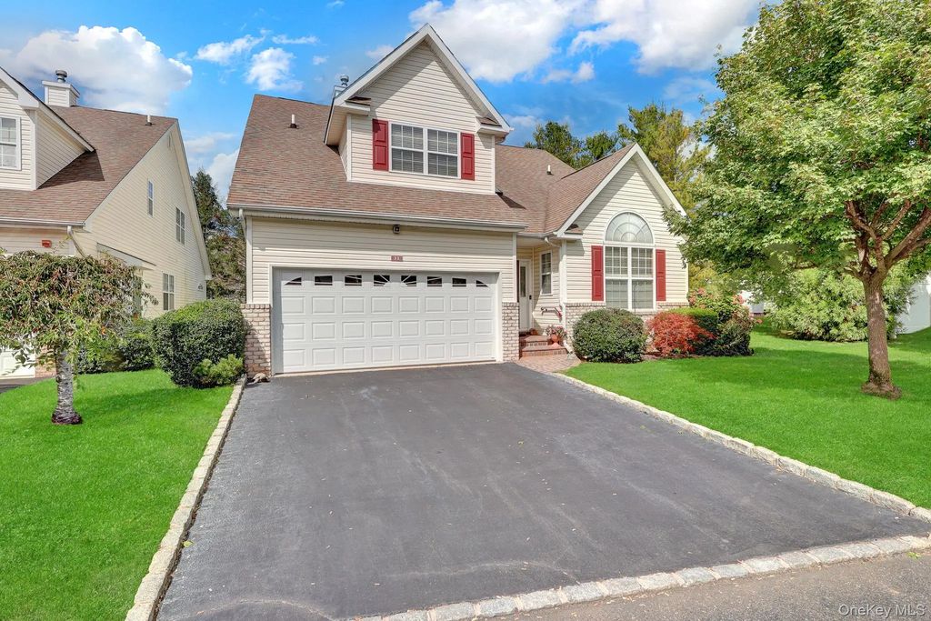 11 Tina Lane, Mount Sinai
