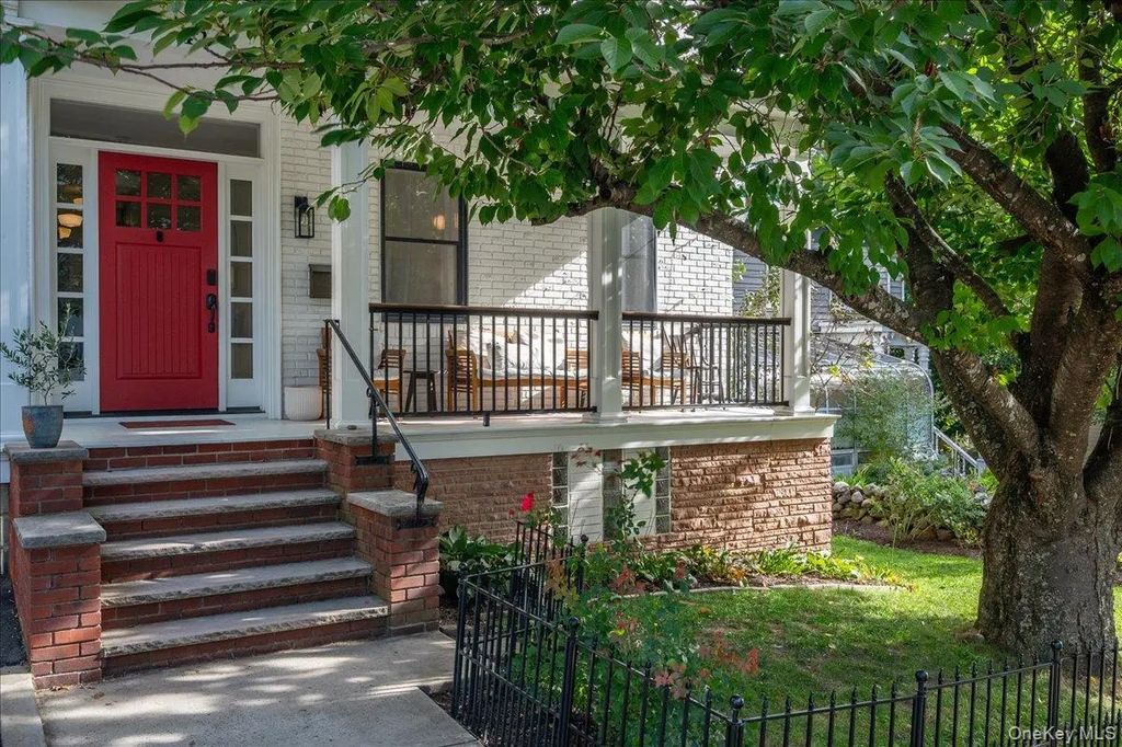 42 2nd Avenue, Nyack