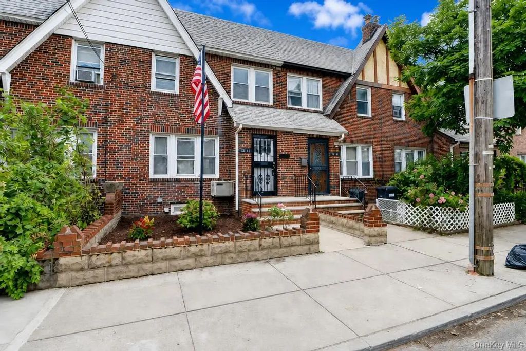 8532 66th Avenue, Rego Park