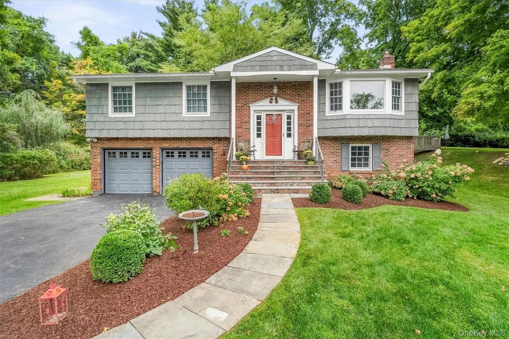 11 Ann Road, Carmel