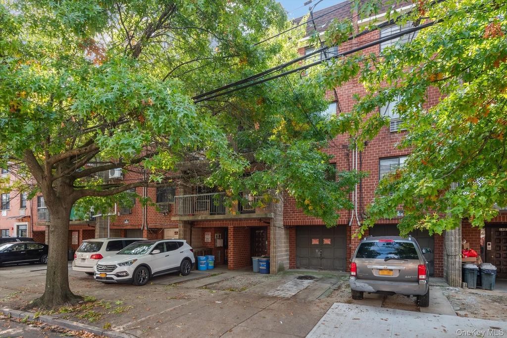 140-14 33rd Avenue # 101, Flushing