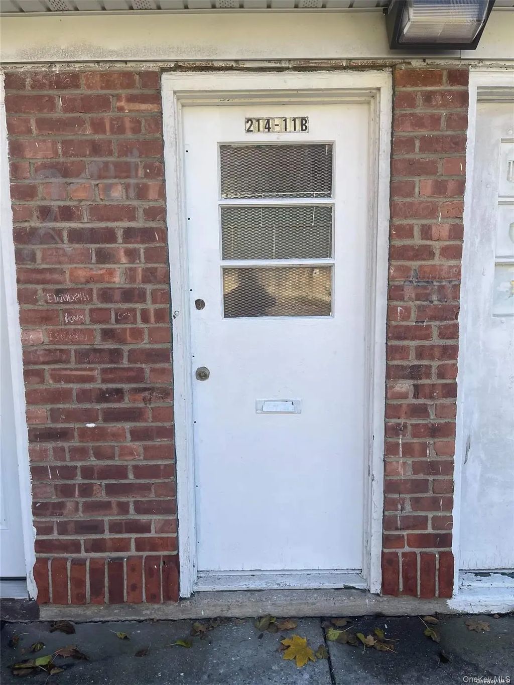 214-11b Hillside Avenue # 2nd Fl, Queens Village