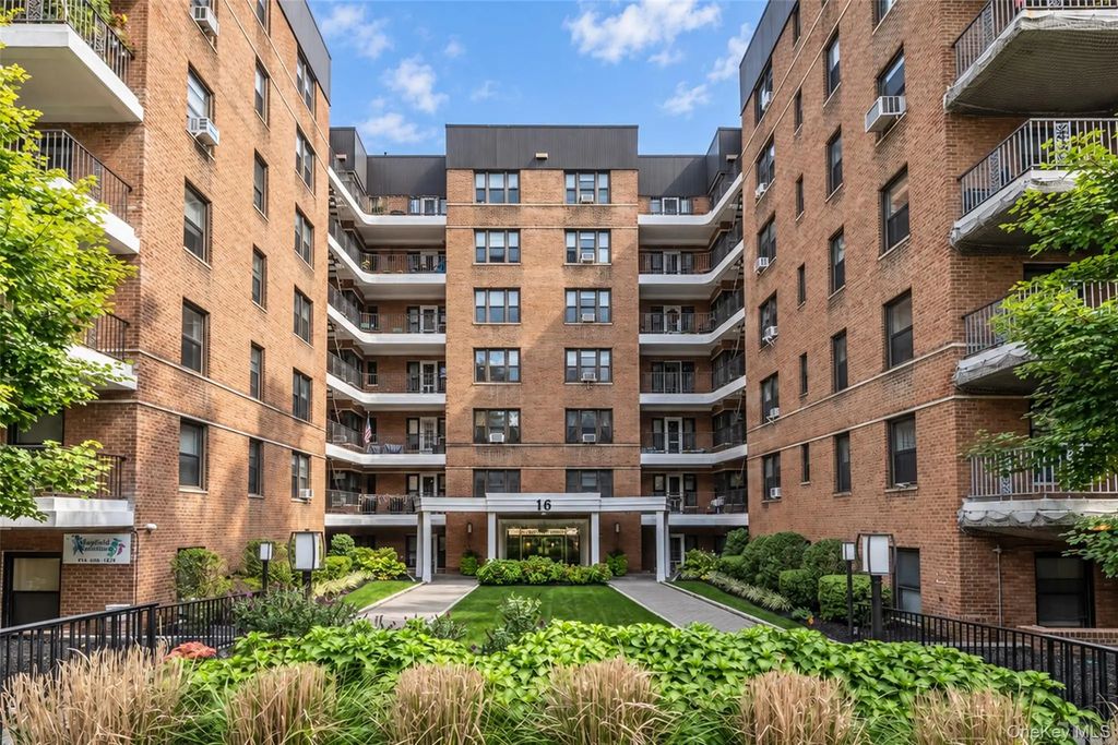 16 N Broadway # 4j, White Plains