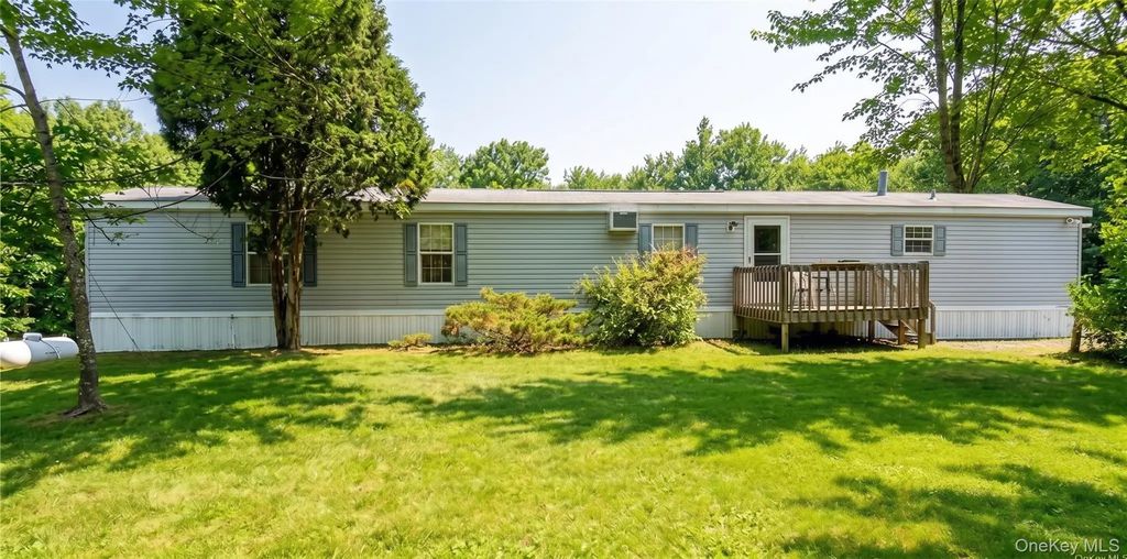 162 Old State Route 52, Woodbourne