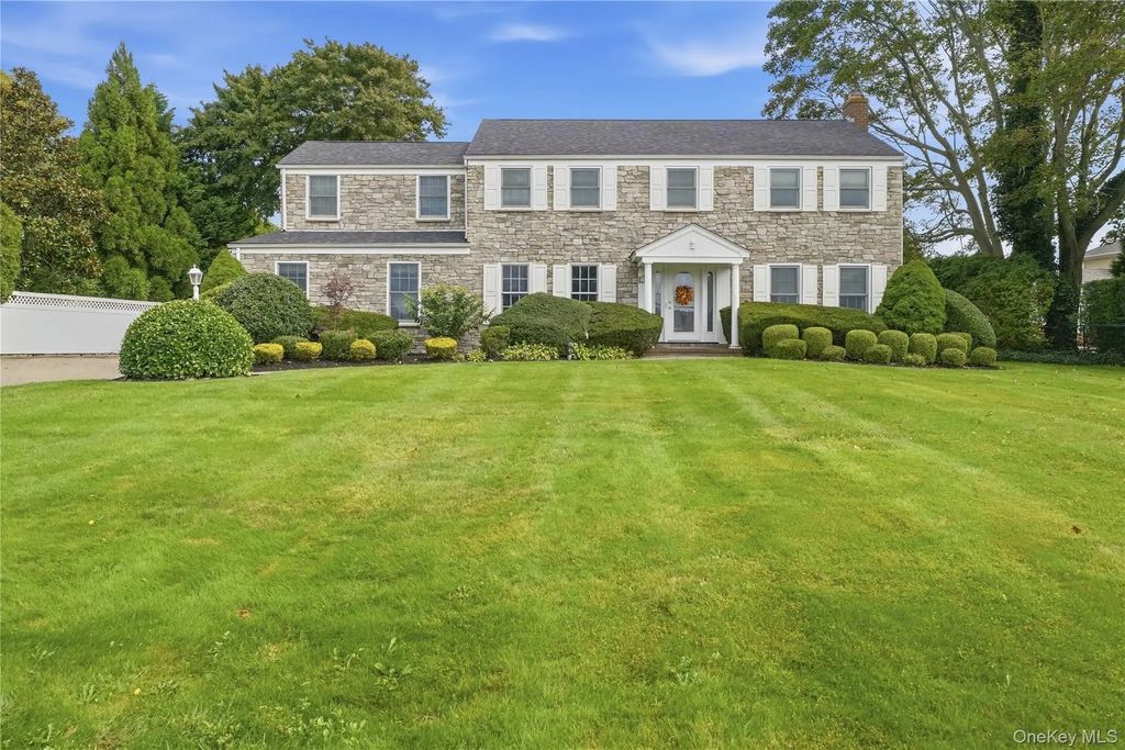 15 Saltmeadow Lane, Bayport