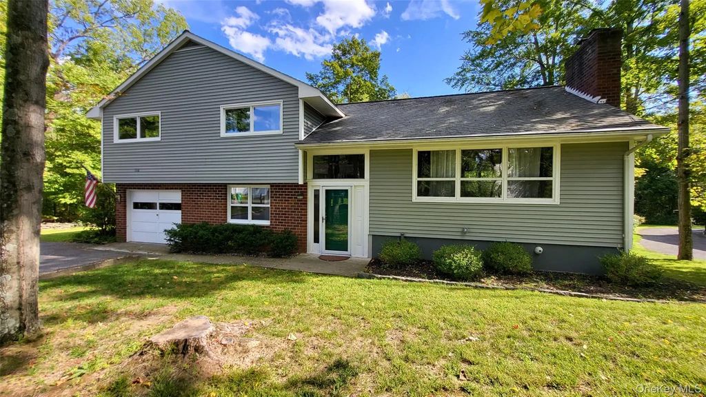 116 New Hackensack Road, Wappingers Falls