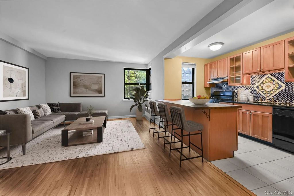 142 Garth Road # 3t, Scarsdale