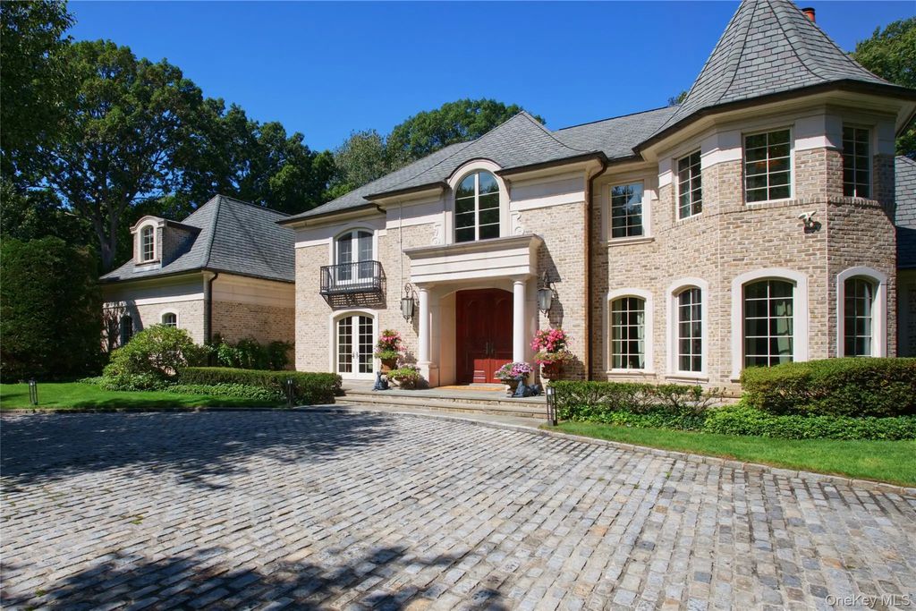 2 Vista Lane, Brookville