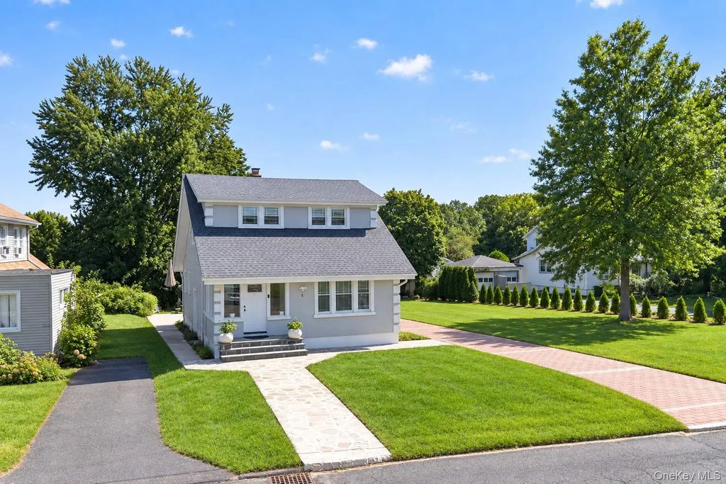 8 Highview Avenue, Nanuet