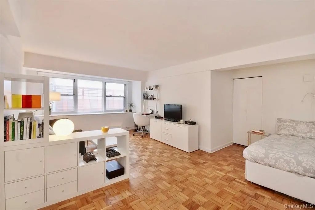 210 E 63rd Street # 11b, New York (Manhattan)