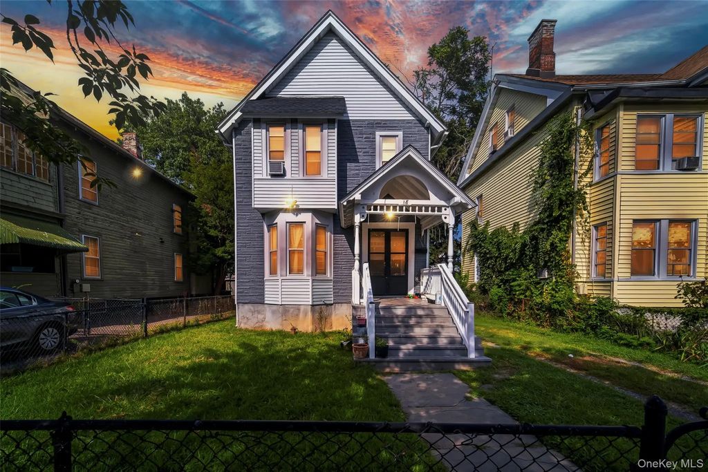 18 Harrison Street, Poughkeepsie