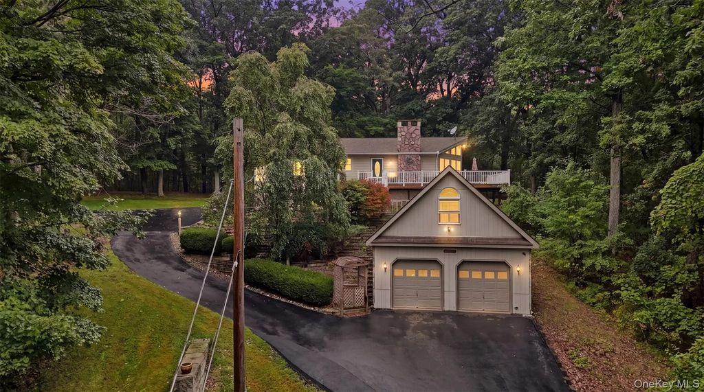 94 Jean Ridge Road, Middletown