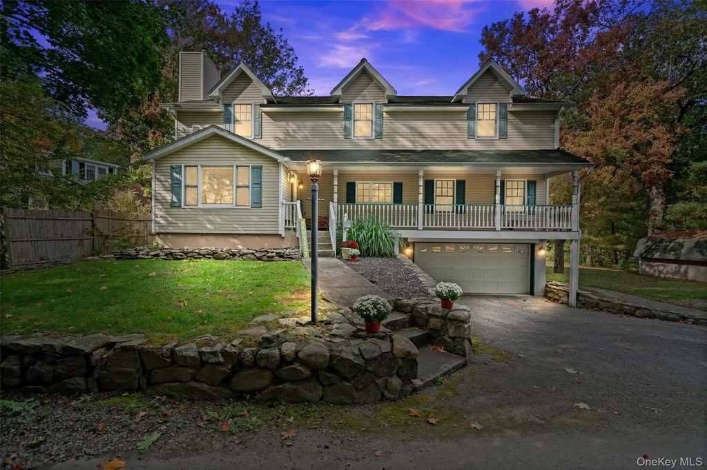 3 Seven Lakes Drive, Sloatsburg
