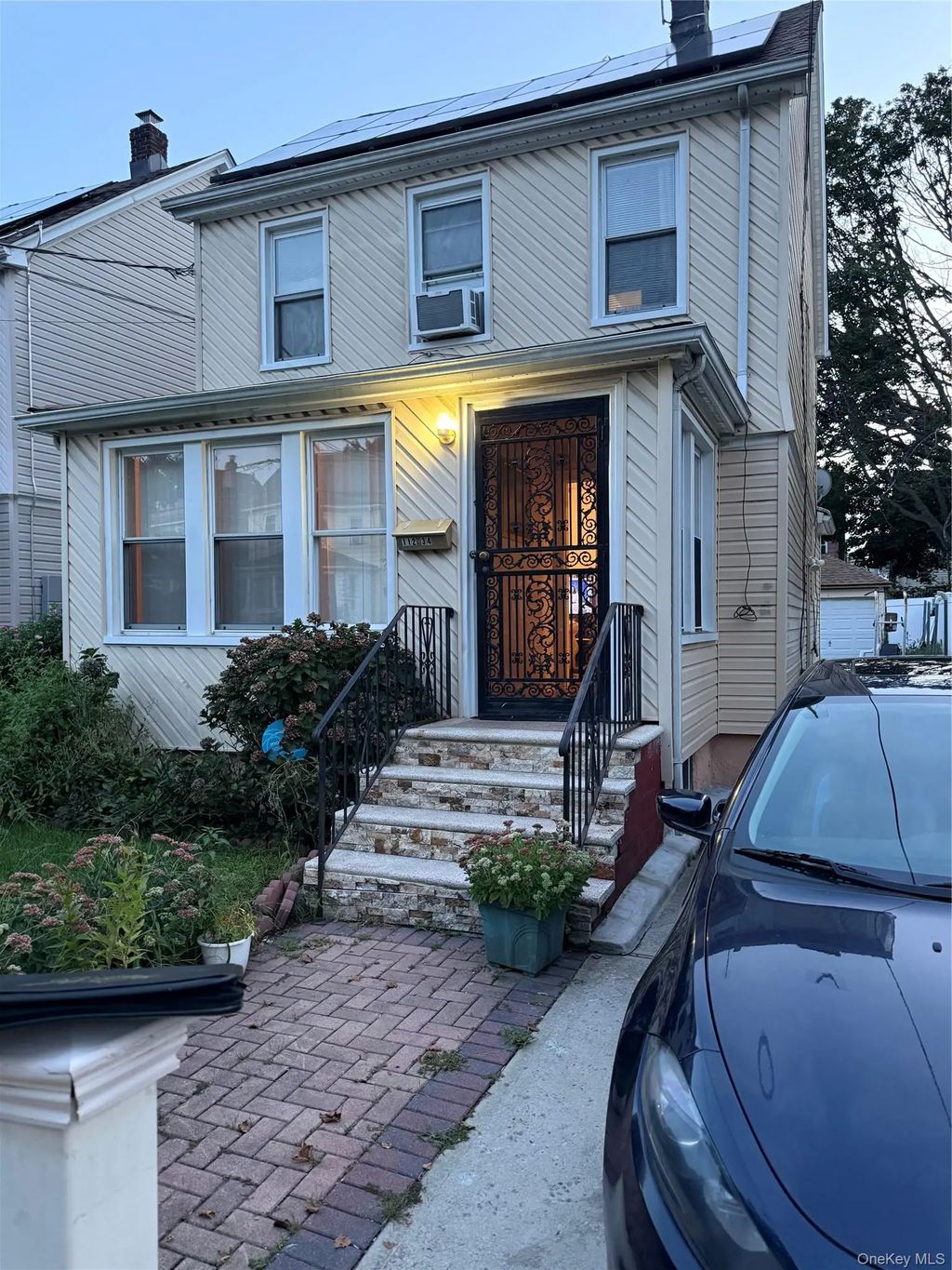 112-34 203rd Street, Saint Albans