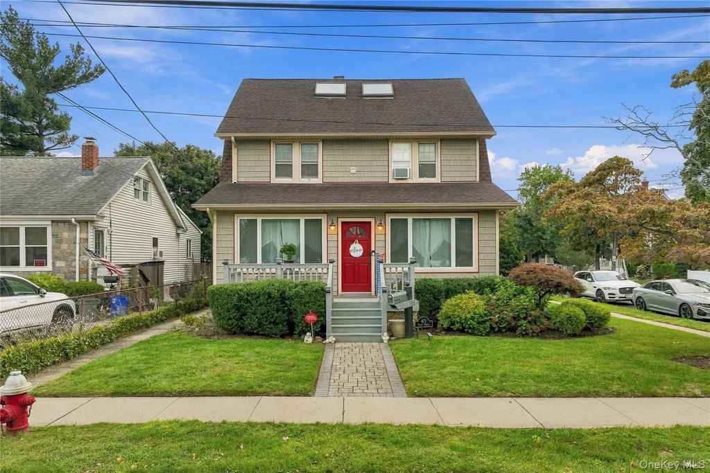 471 Pearl Street, Oceanside