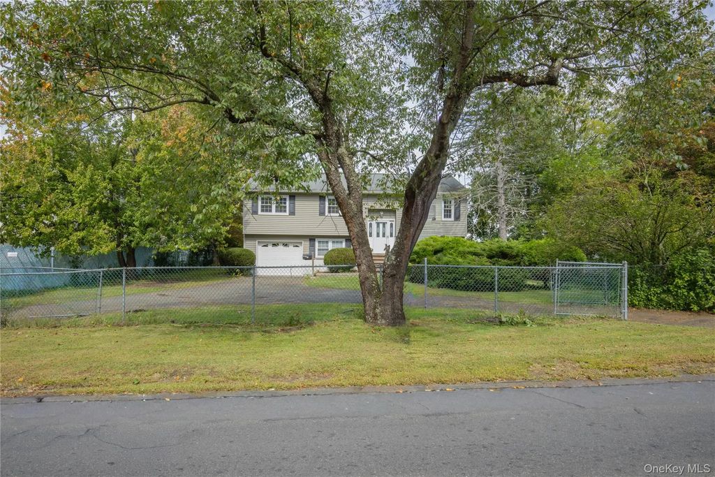 87 Filors Lane, Stony Point