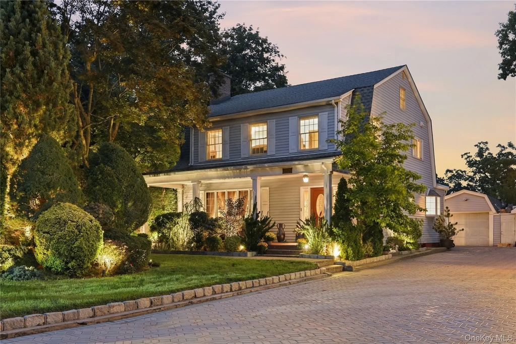 25161 Gaskell Road, Little Neck