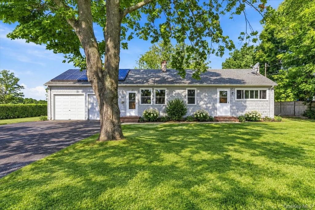 995 Schoolhouse Road, Cutchogue