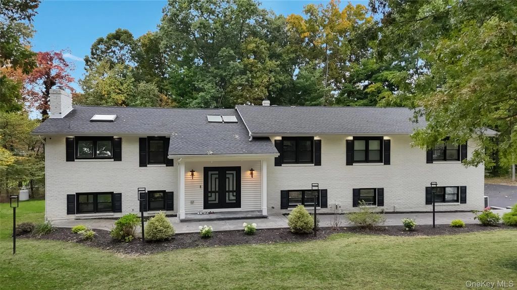 2 Baltsas Road, Newburgh