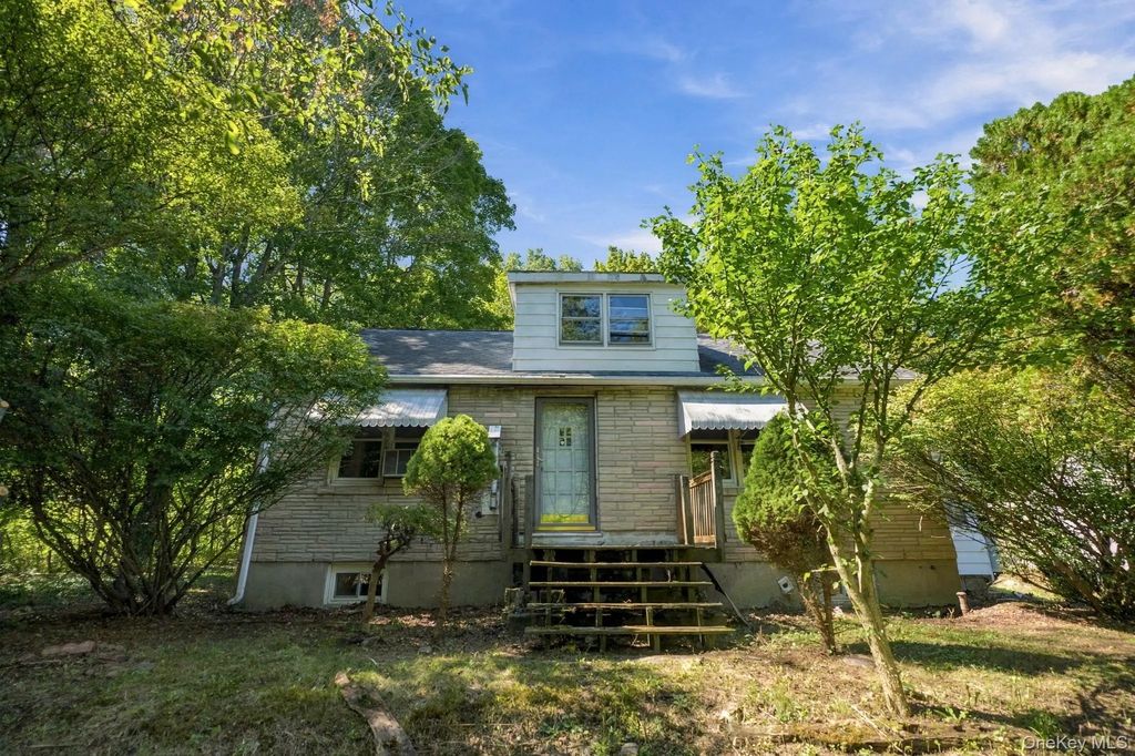 107 Rock Cut Road, Newburgh