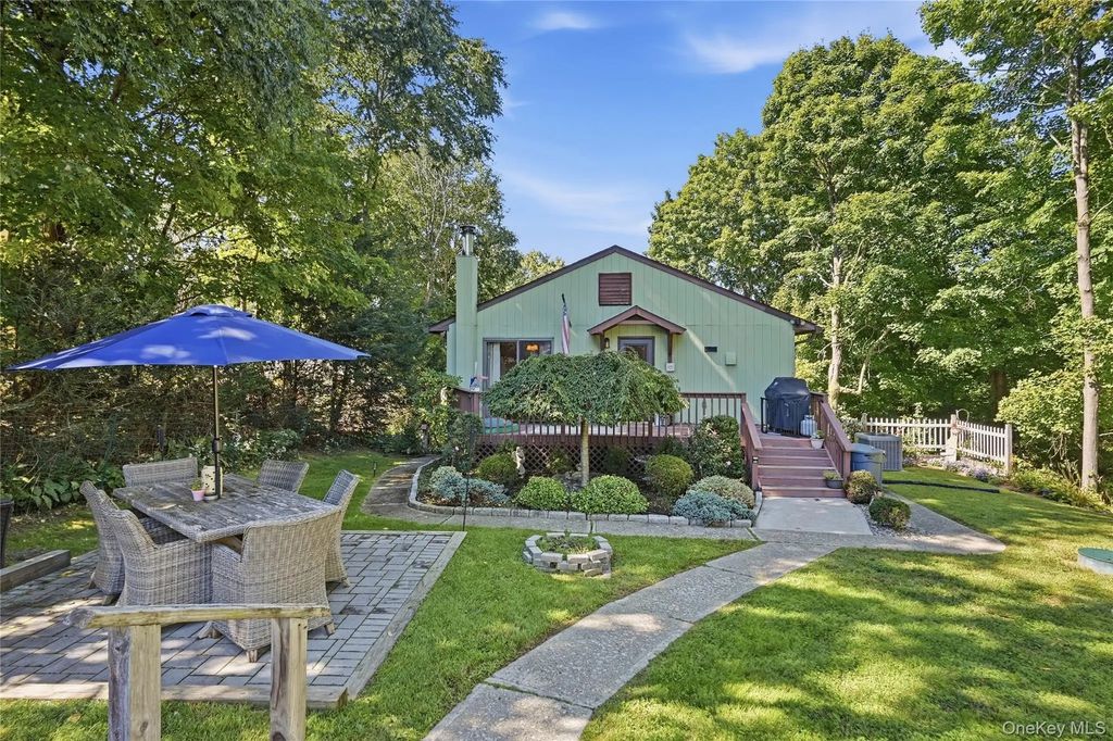 14 Young Street, Cortlandt Manor