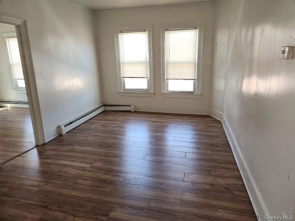 180 W Main Street # 6, Middletown