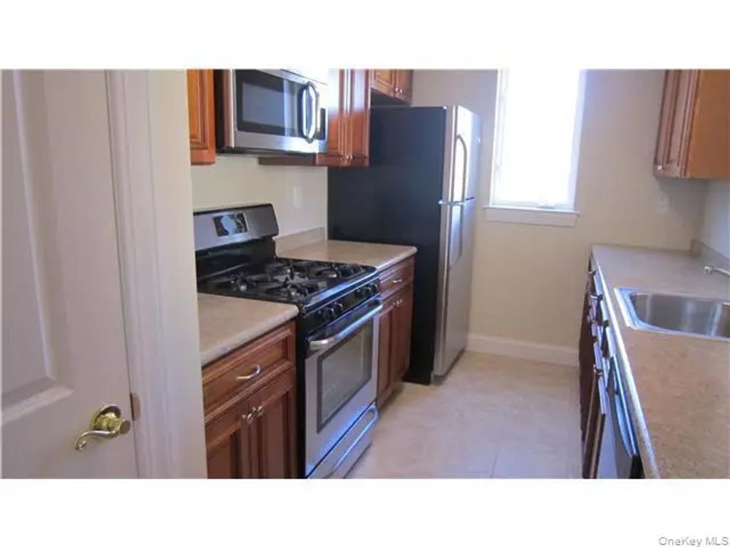 317 Tondo Circle, Harriman