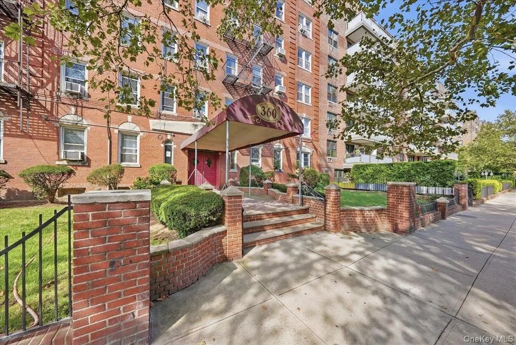 360 Ocean Parkway # 5g, Brooklyn
