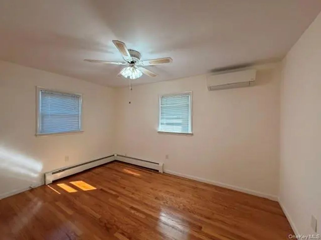 3 Elm Street, Westbrookville