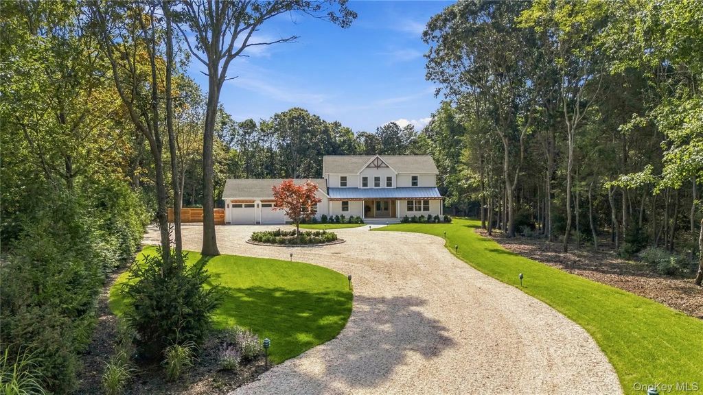 795 Bayview Avenue, Mattituck