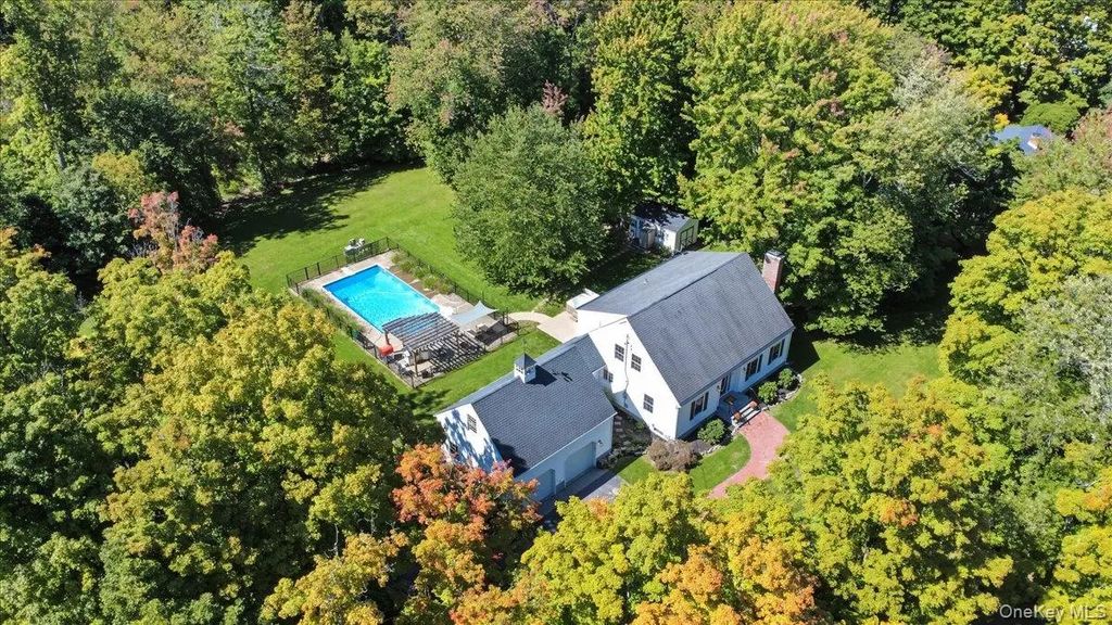 304 Cedar Hill Road, Wappingers Falls