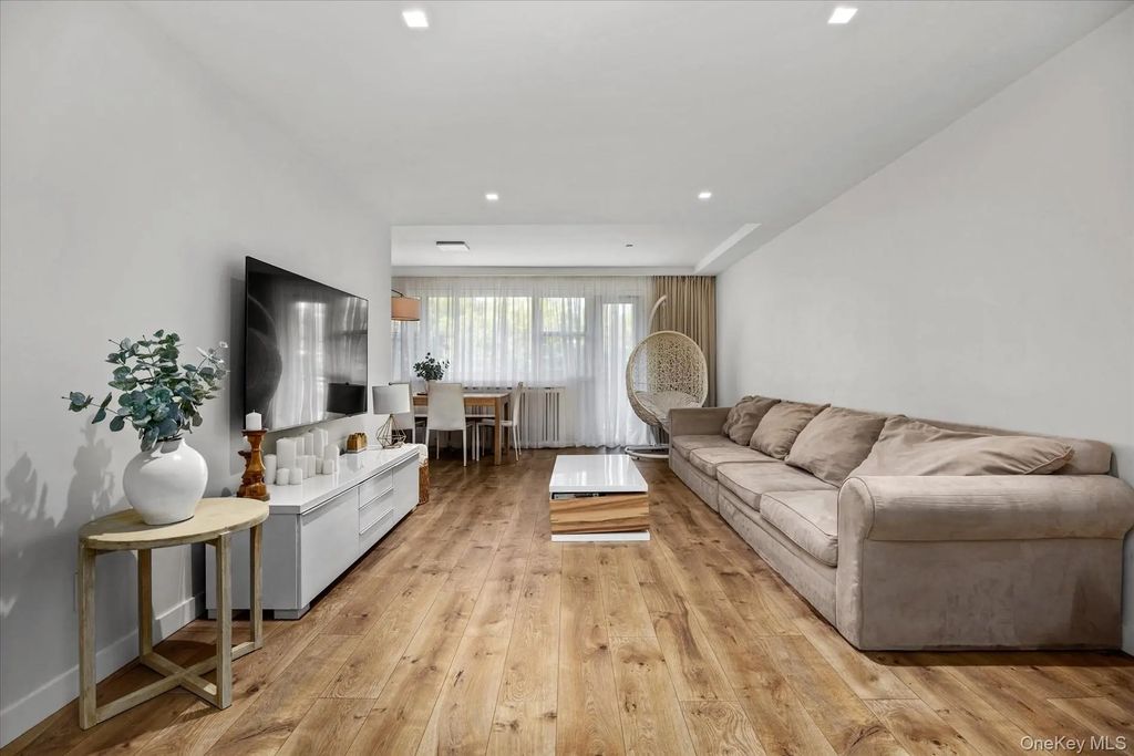 151-31 88th Street # 3c, Howard Beach