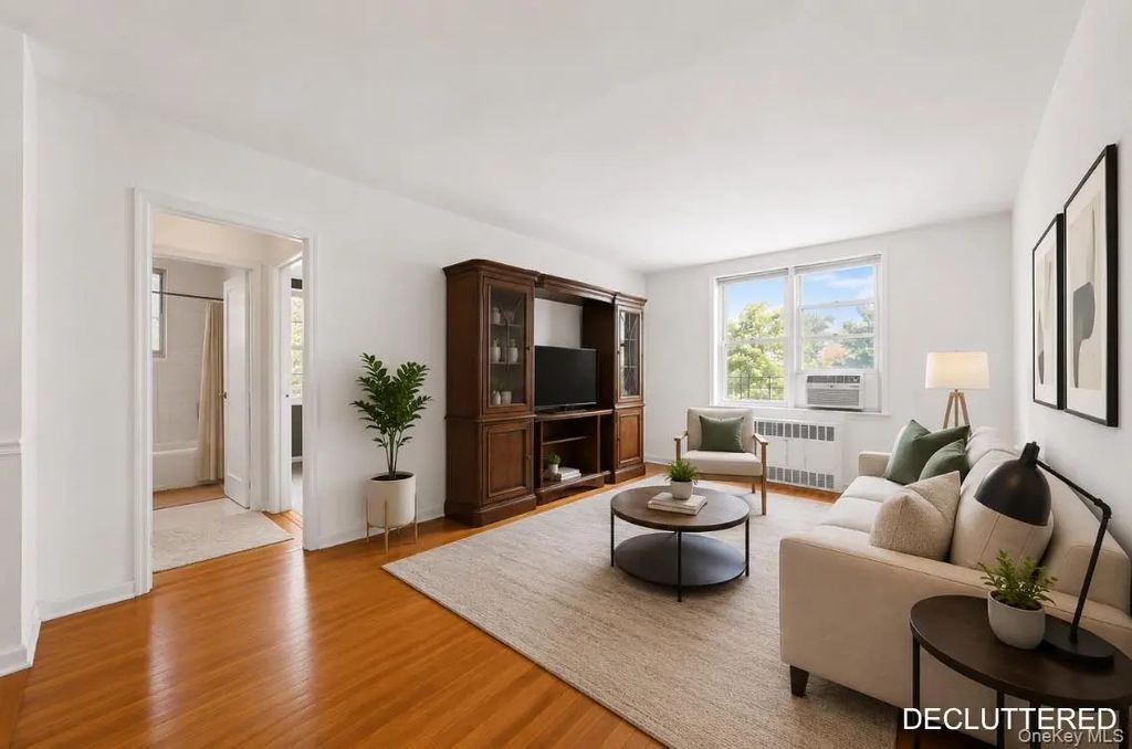 5645 Netherland Ave # Apt 5e, Bronx