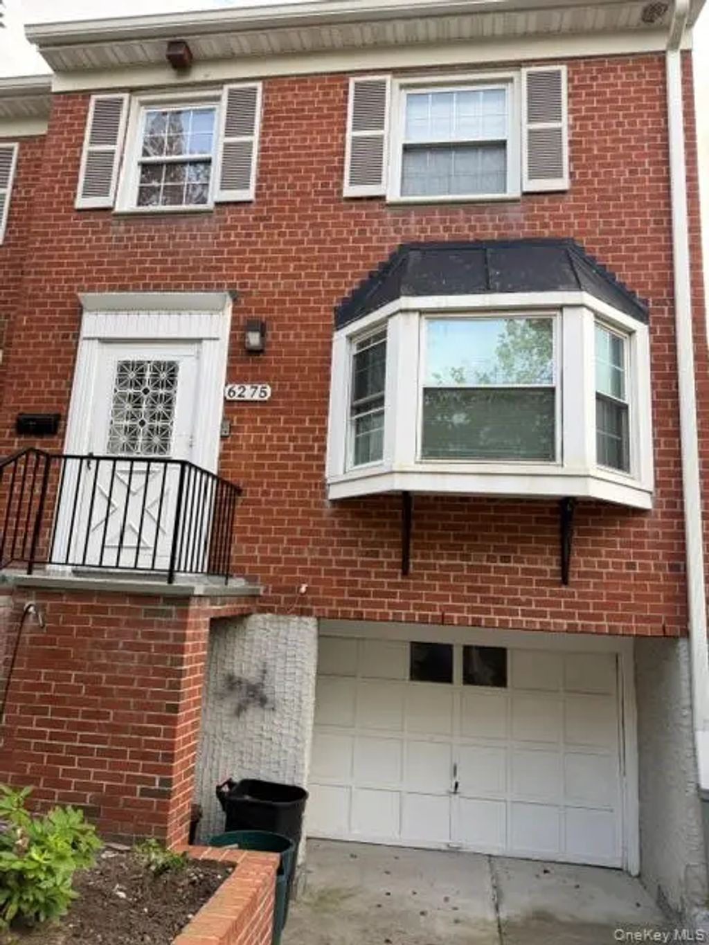 6275 Douglaston Parkway # 11, Little Neck