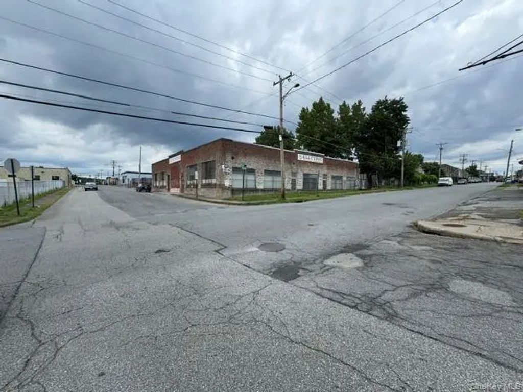 138 Mill Street, Newburgh