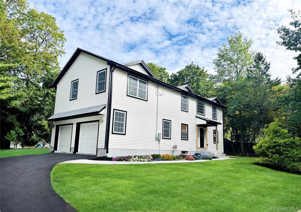 56 Old Western Highway, Blauvelt
