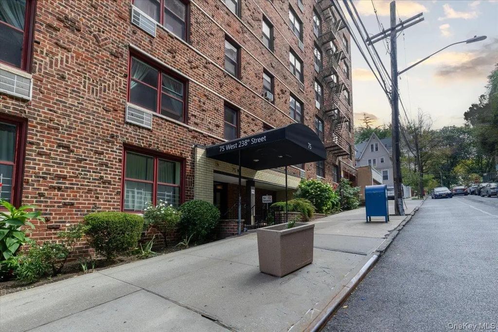 75 W 238th Street # 2d, Bronx