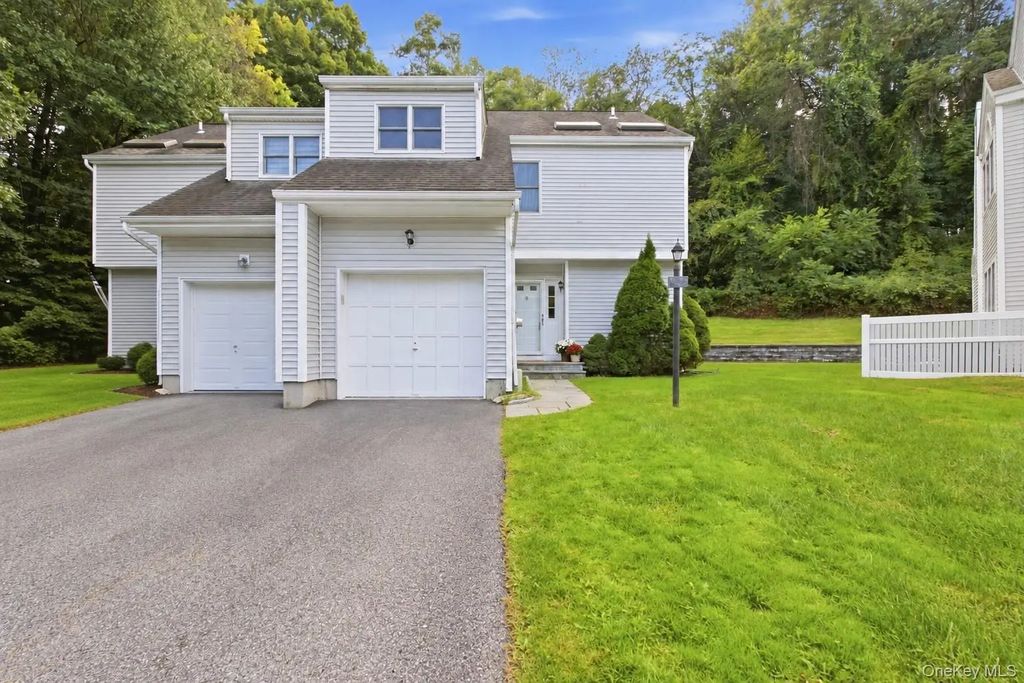 1452 Iroquois Street, Shrub Oak