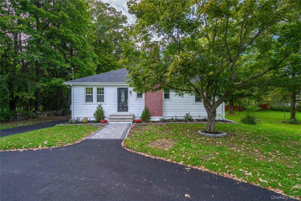 412 Angola Road, Cornwall