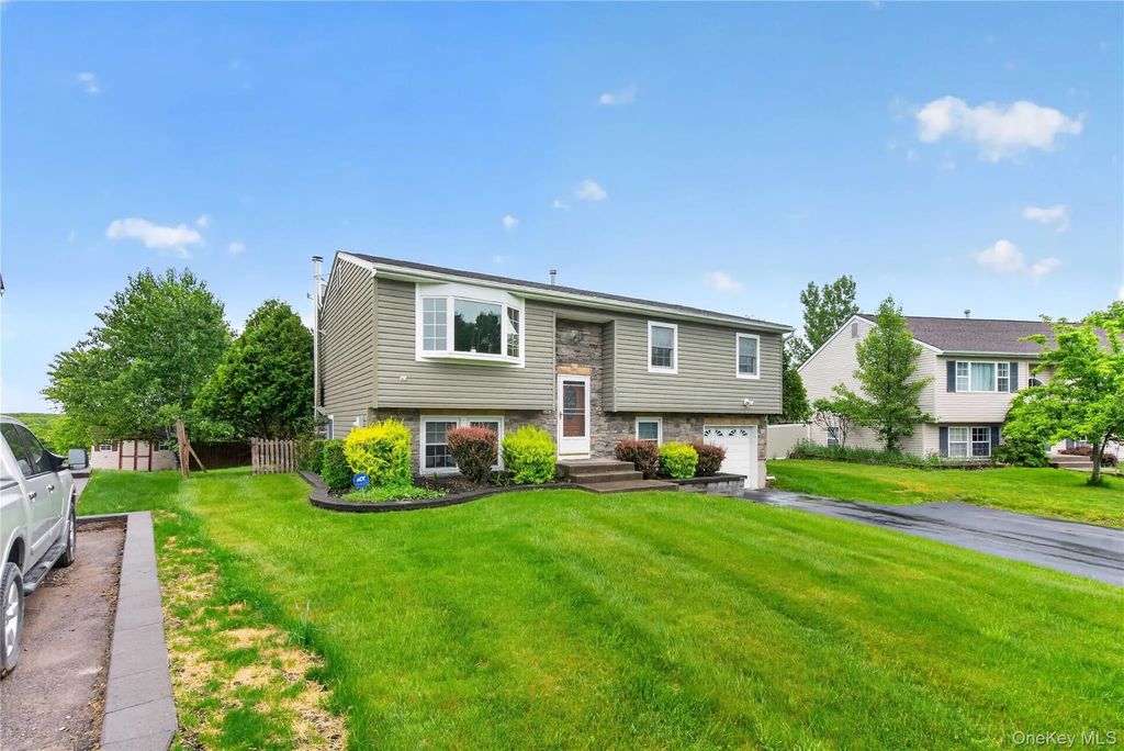 5 Columbia Circle, Highland Mills
