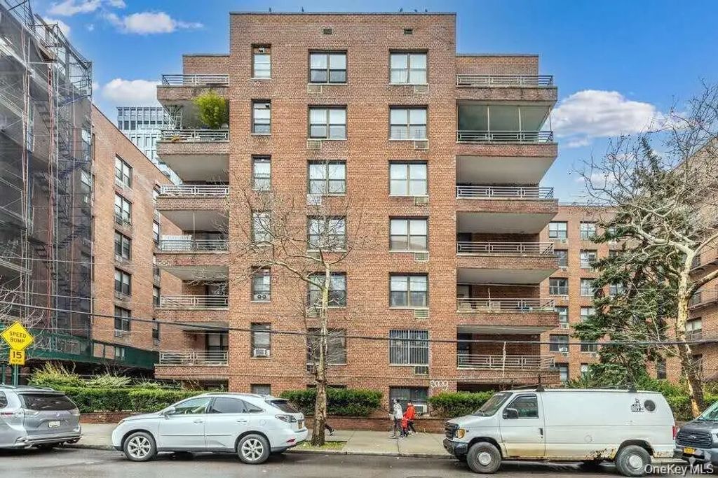 138-15 Franklin Avenue # 629, Flushing
