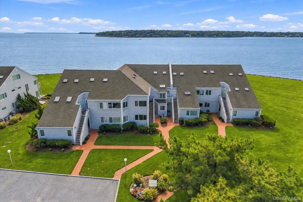 2820 Shipyard Lane # 2c1, East Marion
